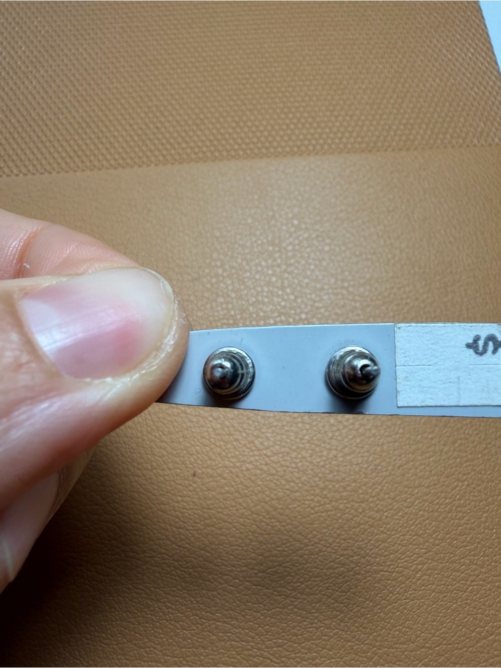Minimalist Green Stone Ball Stud Earrings - Picture 7 of 9